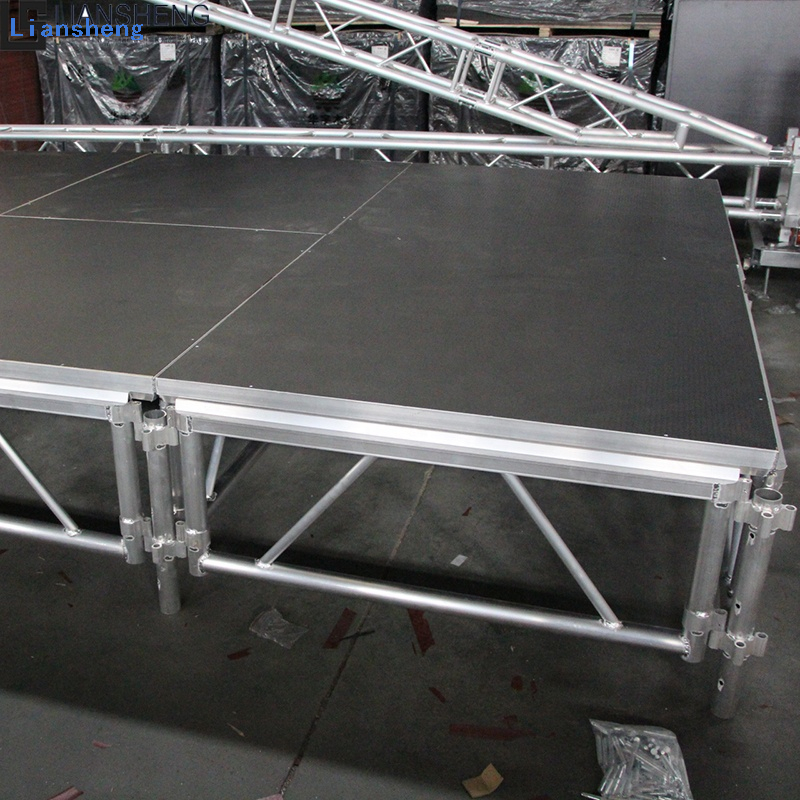 Kundenspezifische Free Design Performance Truss Display Aluminium-Podium-Konzertbühnenplattform für Veranstaltungen im Freien