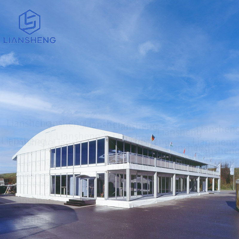 Hochwertiges Sportzelt für den Außenbereich