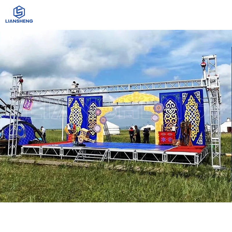 Große mobile Truss&Stage-Konzertbeleuchtungsbühne, anpassbare Displaystruktur, schnelle Installation der neuesten Landebahnhalterung