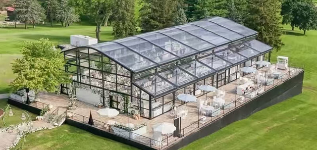 Kundenspezifisches modulares Atriumzelt aus Aluminium mit Wand aus gehärtetem Glas für Einkaufszentrum